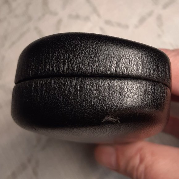 Ray-Ban hard shell clam shell sun glasses case - Picture 6 of 10